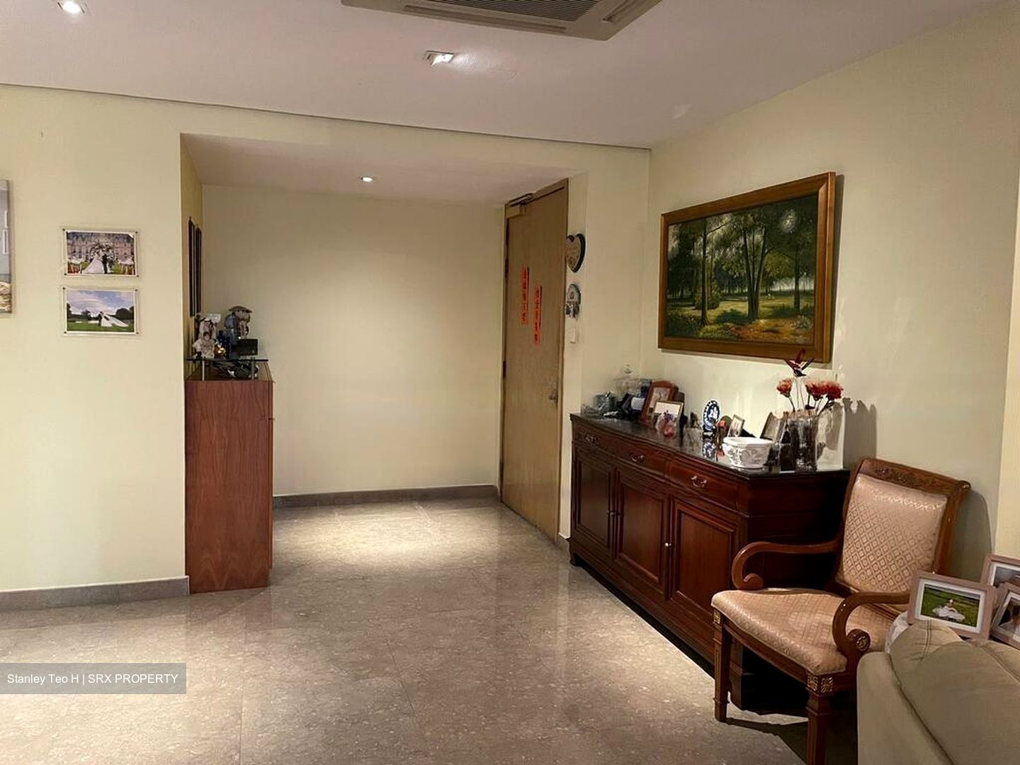 Sutton Place (D10), Condominium #484652711